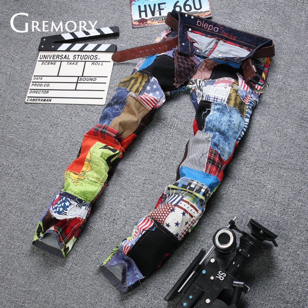 2019 NEW Colorful Jeans Men Denim Pant Patch Jeans Slim Fit Fashion Designer Jeans Fashion Show Jeans Denim Men SA-8